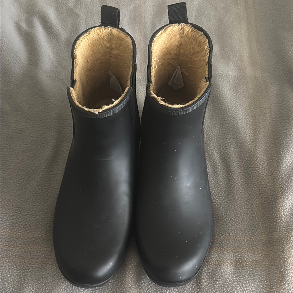 Chooka Tan Lined Footwear